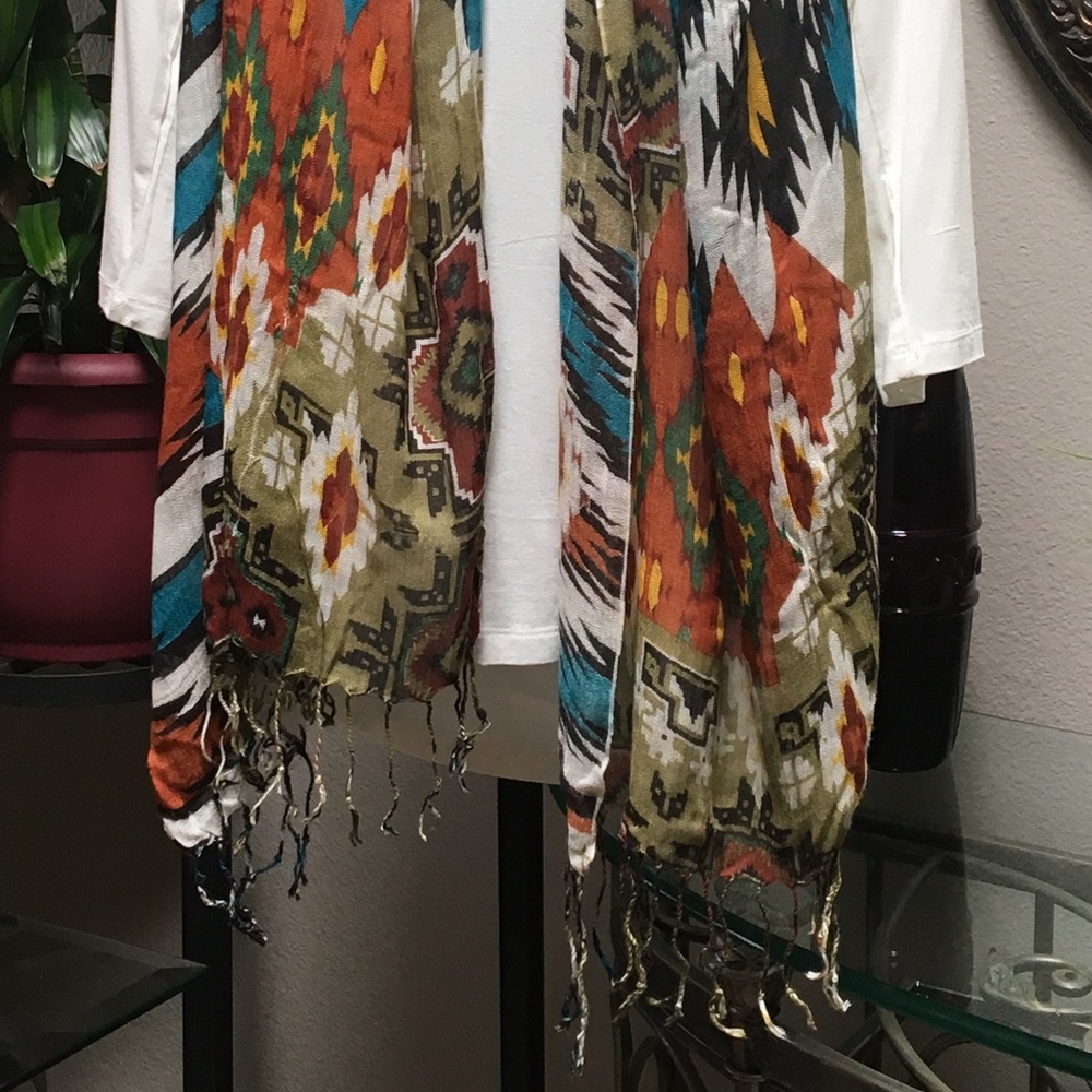 Multi-colored Scarf - Picture 2 of 4